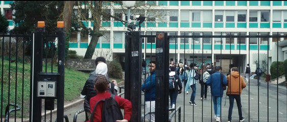 Los buenos profesores Tráiler