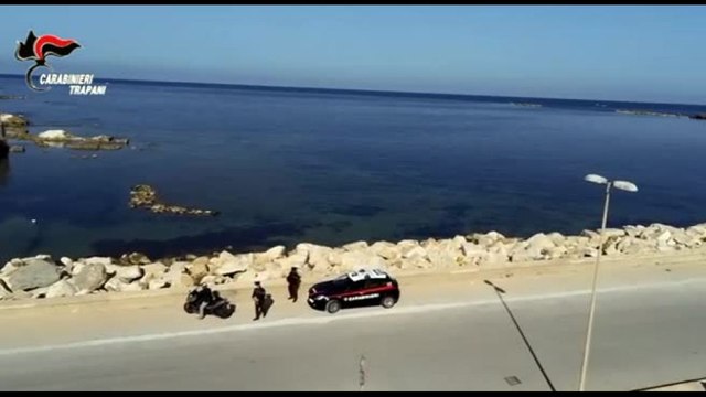 Corruzione e turbativa d'asta, blitz dei carabinieri contro clan mafiosi