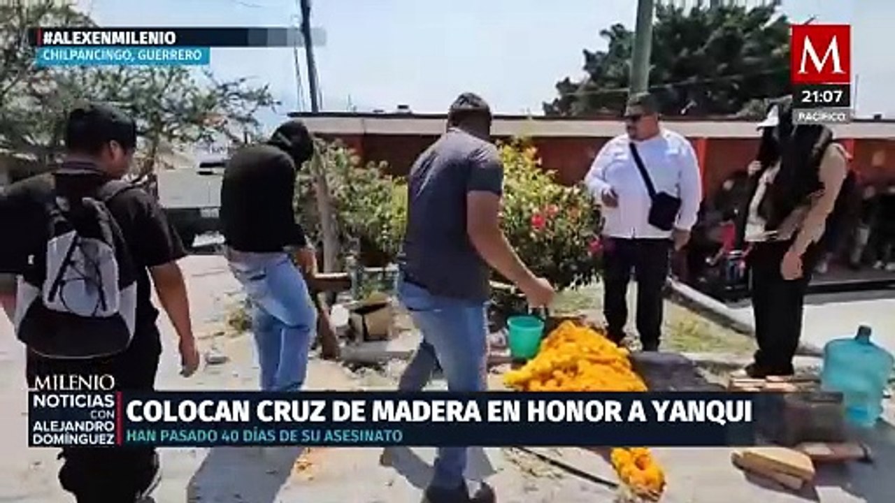 Estudiantes rinden homenaje a Yanqui en Chilpancingo