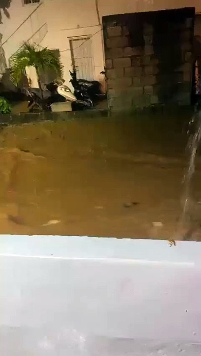 Videos de las inundaciones en Las Terrenas, Samaná 3/4