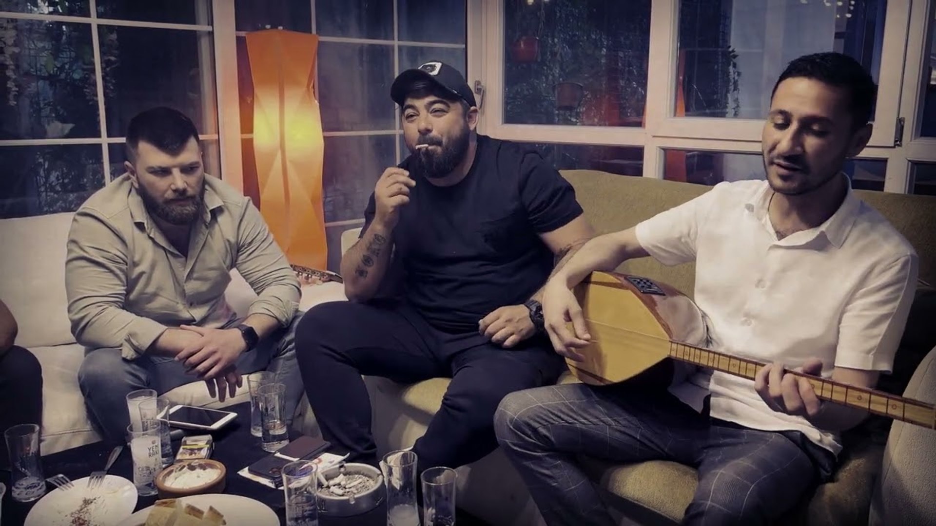 ⁣Baran Demet - Neyleyim (Akustik)