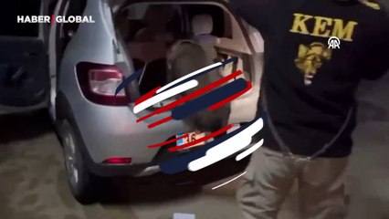 Uyuşturucuyu gizledikleri yer pes dedirtti! Daxo'nun desteğiyle yakalandılar
