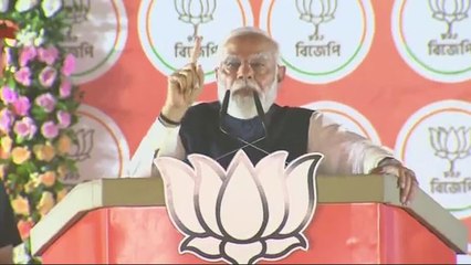 নিজ স্বার্থে আদিবাসীদের বন্ধক বানাতে চায় TMC: Narendra Modi