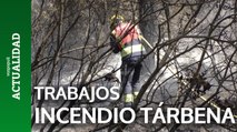 Los bomberos trabajan en evitar rebrotes en el incendio de Tàrbena ante posibles cambios de viento