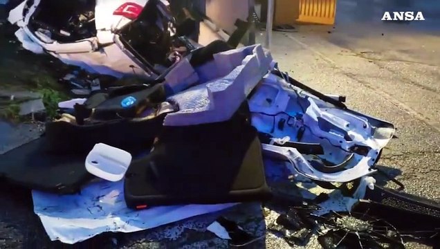 Schianto sulla Taranto- Bari, muoiono mamma e figlio di 12 anni