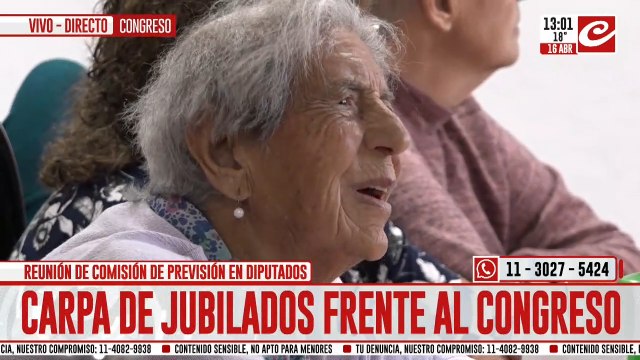 Jubilados acamparon frente al Congreso para reclamar por sus haberes