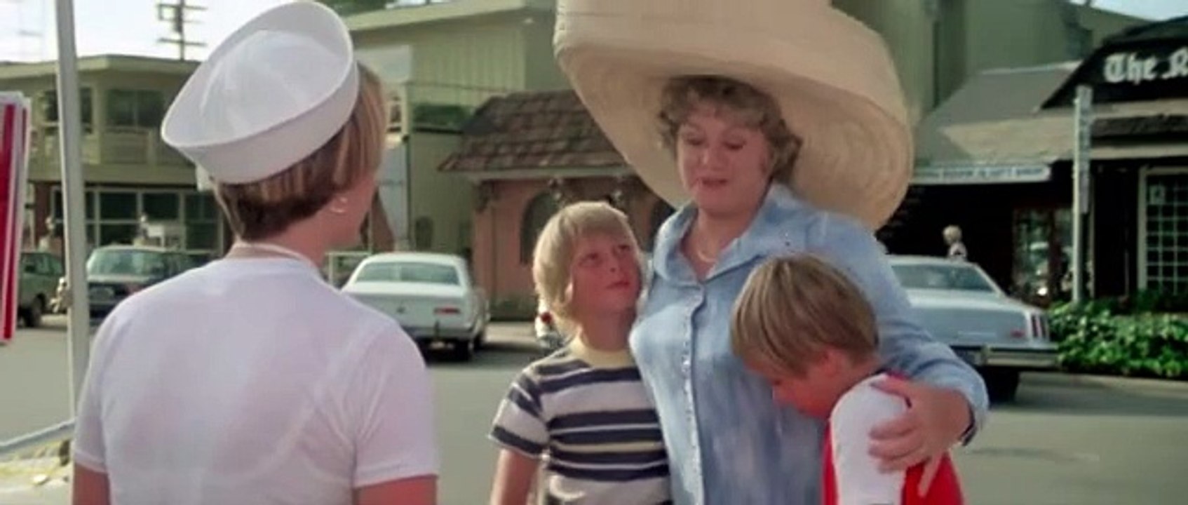 "Tentacules" de Ovidio G. Assonitis (1977) avec Henry Fonda et John Huston | VF