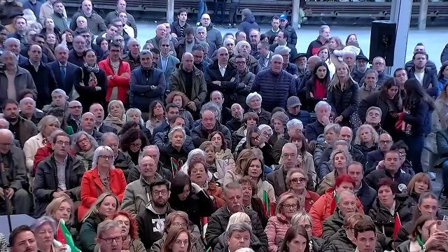 Detenido un hombre por atacar con spray de pimienta al candidato del PNV, Imanol Pradales