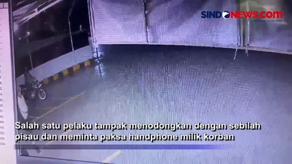 Aksi Jambret Terekam CCTV, Rampas Handphone Kasir Minimarket di Bengkulu