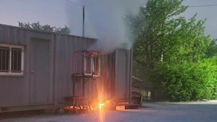 경기 이천 주거용 컨테이너에서 불...30대 남성 숨져 / YTN