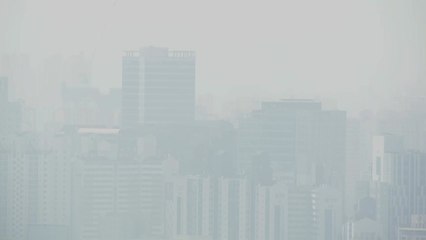 [날씨] 황사 이틀째, 곳곳 미세먼지특보...내일 서쪽부터 옅어져 / YTN