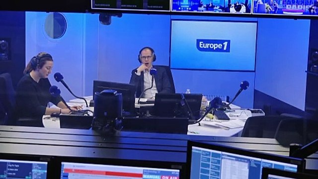 «Ça change tout !» : sans limitation d'achat, les fumeurs français défilent à la frontière espagnole