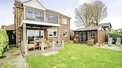 Ocean Boulevard Property for sale in Hull, BBC Glow Up in Bradford and 18th century pub for sale - Today's news headlines