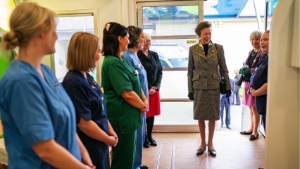 Princess Anne visits Bronglais Hospital