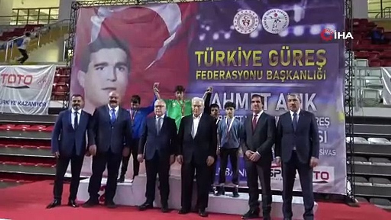 Asrın güreşçisi Ahmet Ayık, şampiyon olmanın sırrını açıkladı!