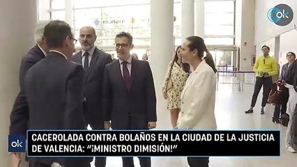 Cacerolada contra Bolaños en la Ciudad de la Justicia de Valencia: "¡Ministro dimisión!"