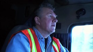 Brutal Windstorm Hits The Bay Ice Road Truckers (S4, E3)