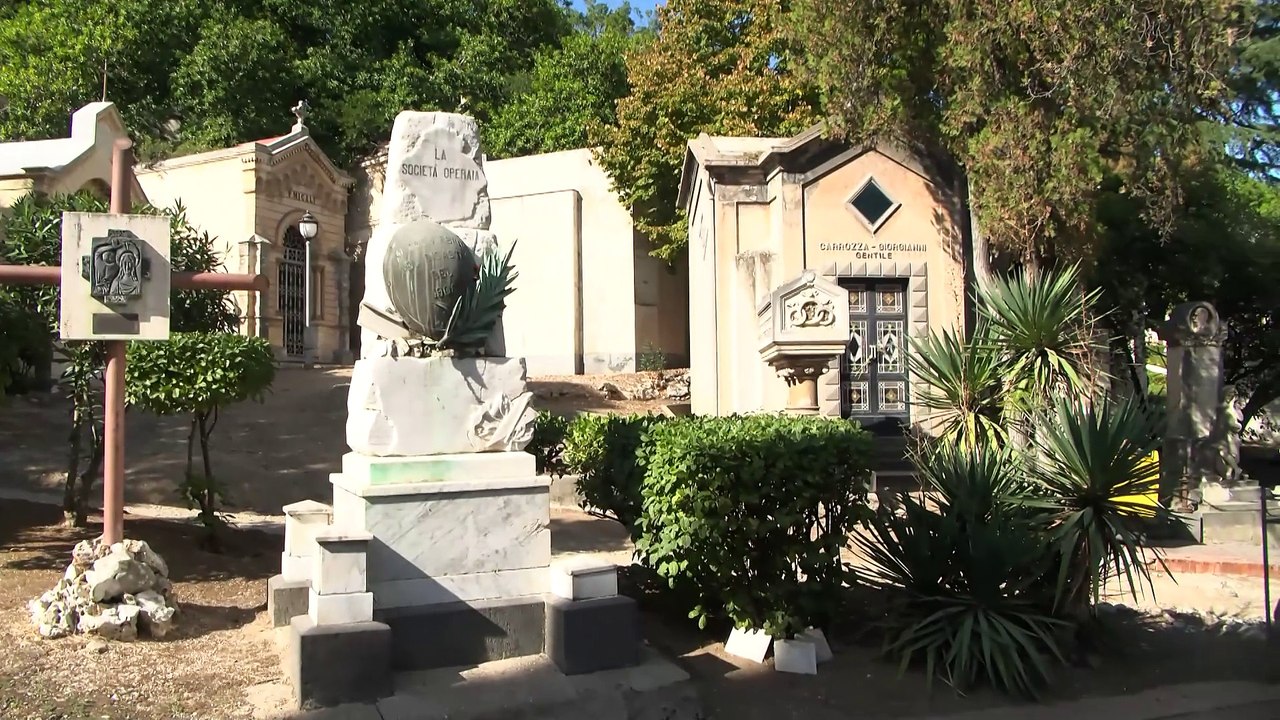 Muore, ma solo per l'Inps. 79enne rimasto senza pensione