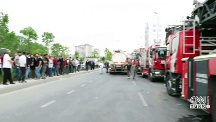 SON DAKİKA: Esenyurt'ta mobilya imalathanesinde yangın