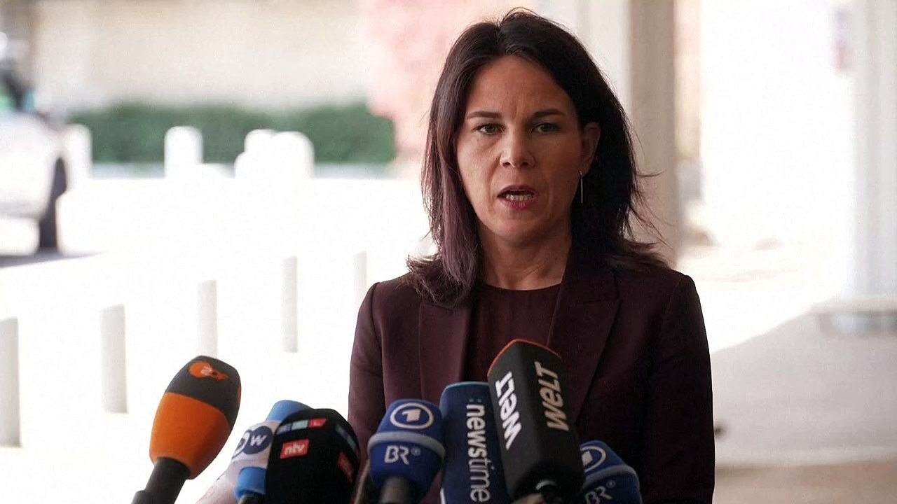 Iran-Konflikt: Baerbock fordert 'kluge Zurückhaltung' von Israel