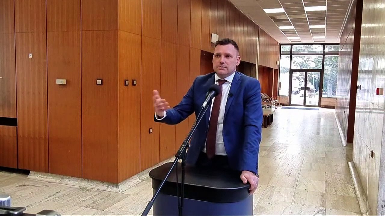 Vláda: Zobrala na vedomie návrh na zabezpečenie podkladov pre zlúčenie VV