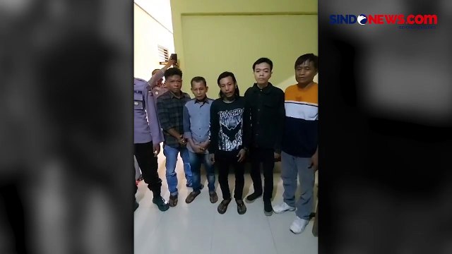 Berdalih THR, Tukang Parkir Paksa Minta Uang Rp15 Ribu di Karawang
