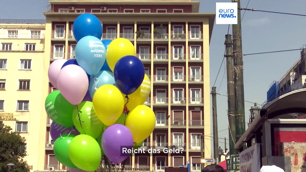 Trotz Arbeit reicht das Geld nicht: Viele Griechen fordern Tarifverträge