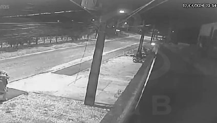 Bandidos derrubam celular durante roubo em Colombo