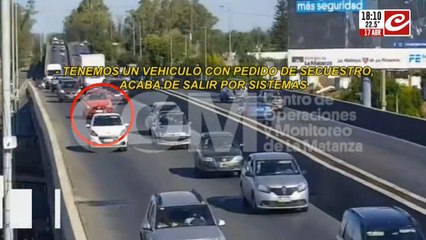 Cámaras detectaron patente con pedido de captura y neutralizaron auto robado