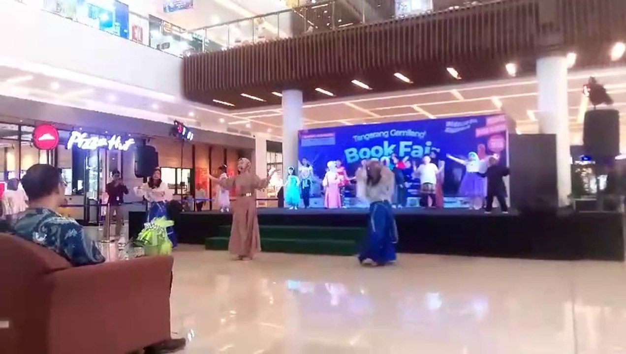 Penampilan Memukau pada Acara Pembukaan Book Fair Kab. Tangerang
