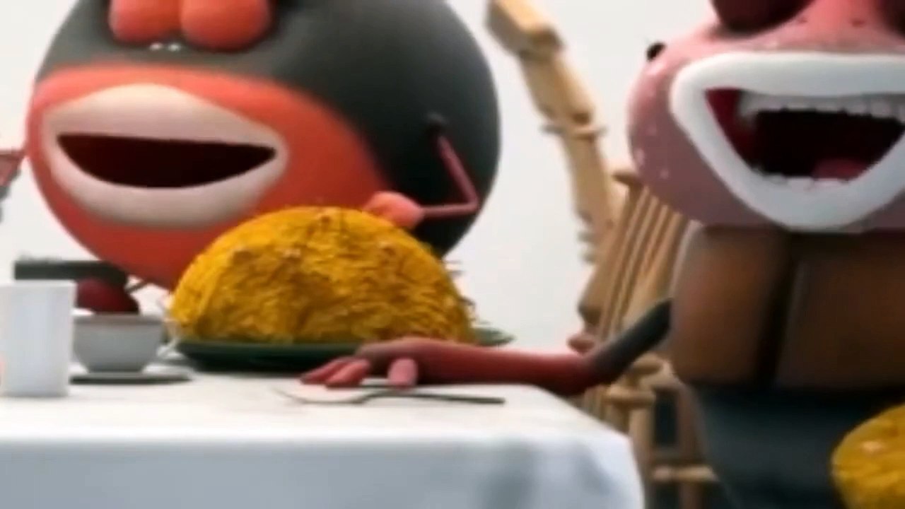 Larva - breakfast