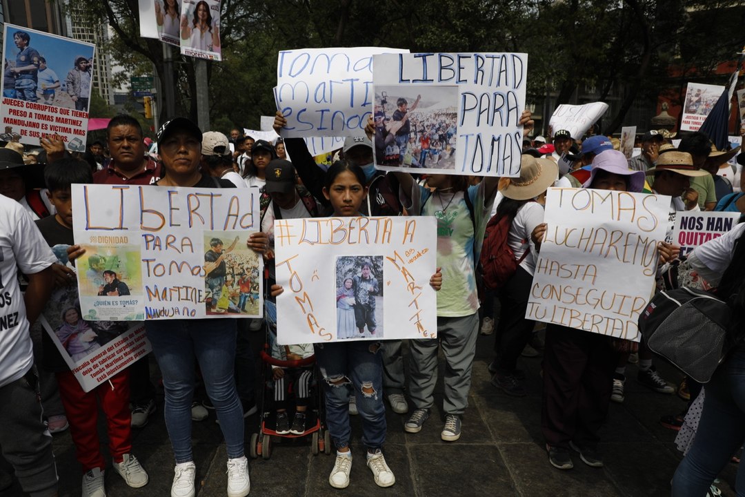 Exigen al gobierno federal cumpla promesa de liberar a presos políticos