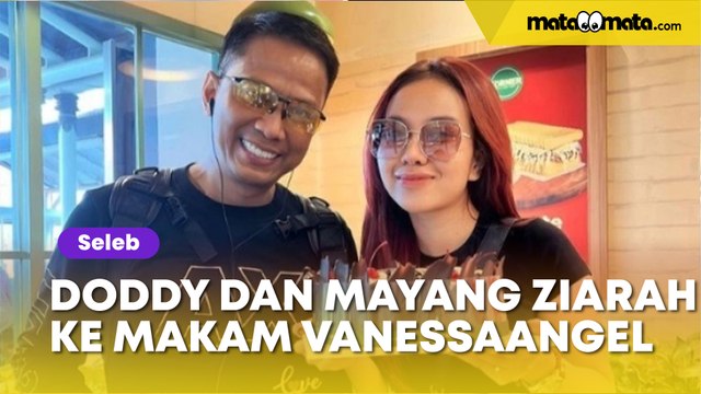 Ziarah ke Makam Vanessa Angel, Doddy Sudrajat dan Mayang Malah Sibuk Cabut Rumput