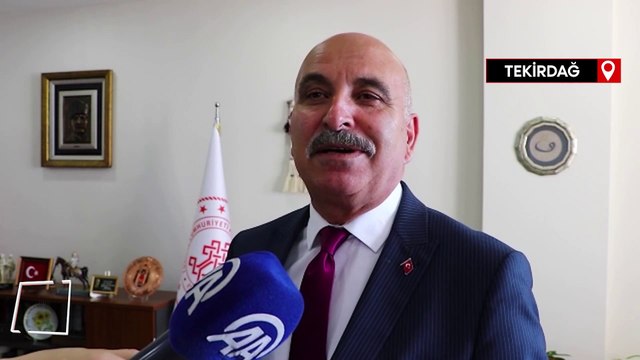 Tekirdağ'da kanola çiçekleri ve buğday başakları tarlaları renklendirdi