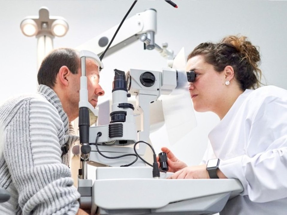 Studie: KI diagnostiziert besser als Top-Ärzte