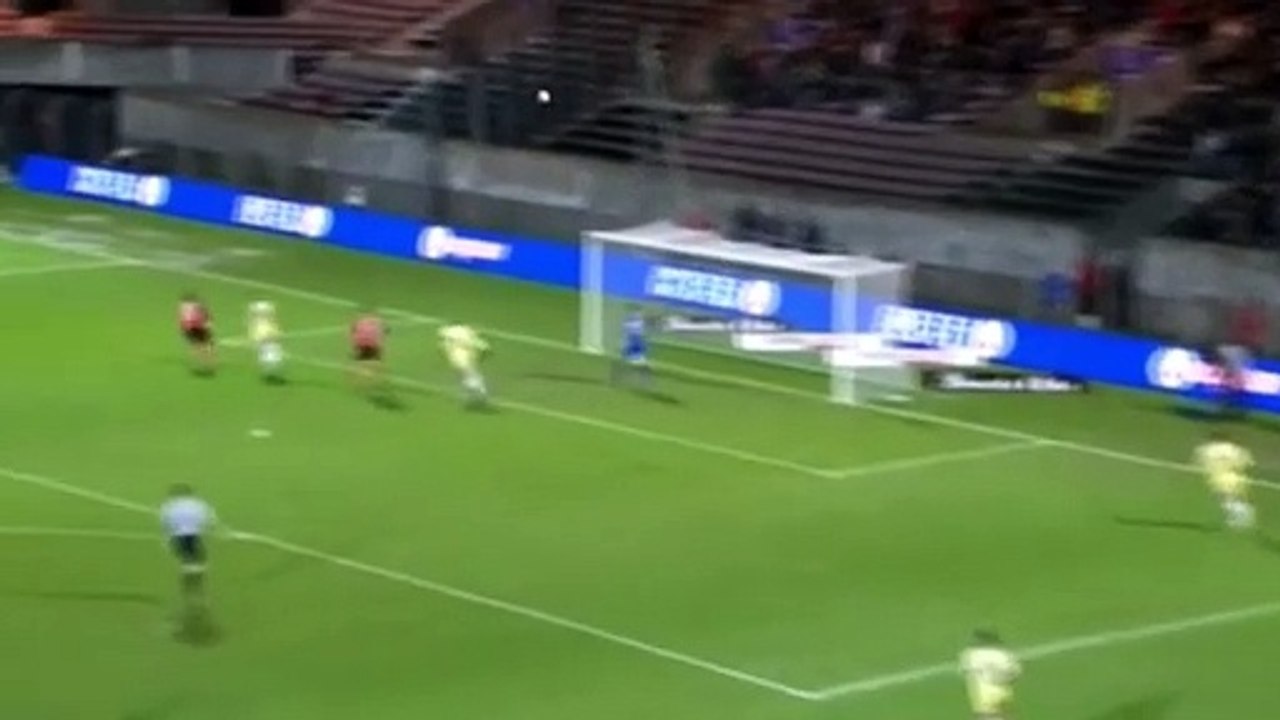 2011-2012 - J5 - GIRESSE - GUINGAMP - ISTRES 1-0