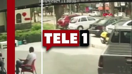 Aracın çarptığı belediye çalışanı havaya savrulup yere çakıldı, hayatını kaybetti