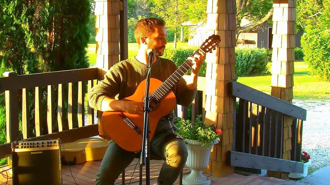 Ben Lamont, Blackbird (Beatles Cover)_Classical Guitar
