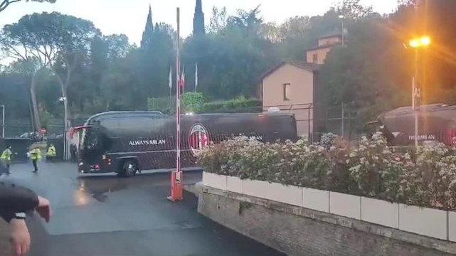 Roma-Milan, l'arrivo dei rossoneri allo stadio Olimpico