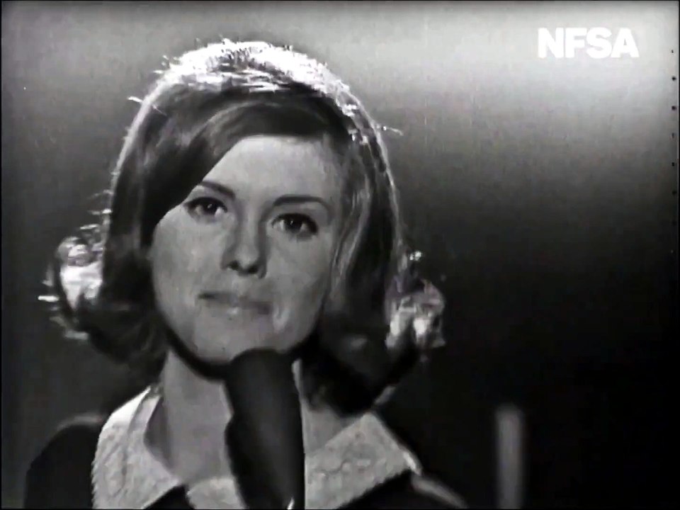 OLIVIA NEWTON-JOHN - Crawl, Baby Crawl (Boomeri...