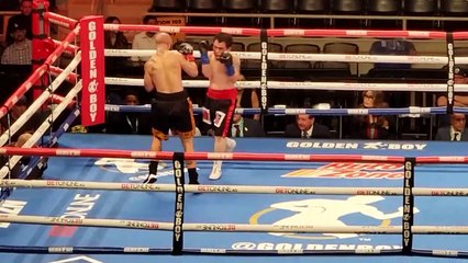 Transgender boxer Patricio Manuel vs Hien Huynh final Round Ref Stops the Fight