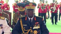 Chefe das Forças Armadas do Quênia e outros nove oficiais morrem em queda de helicóptero