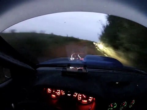 Esta app para iPhone convierte el parabrisas de tu auto en un HUD