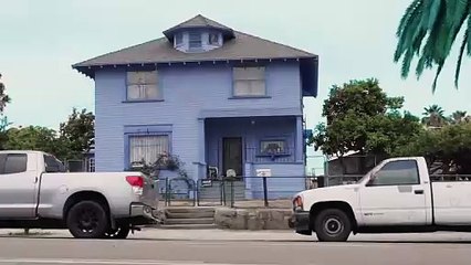 Une opiniones LGBTQ en el Orgullo Sin Fronteras Binacional el 19 de mayo