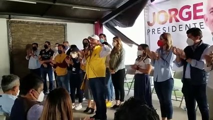 Candidato Jorge Ramos promete darle plazas a jóvenes durante su gobernatura.