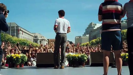 Milk: Un hombre, una revolución, una esperanza - Tráiler Oficial