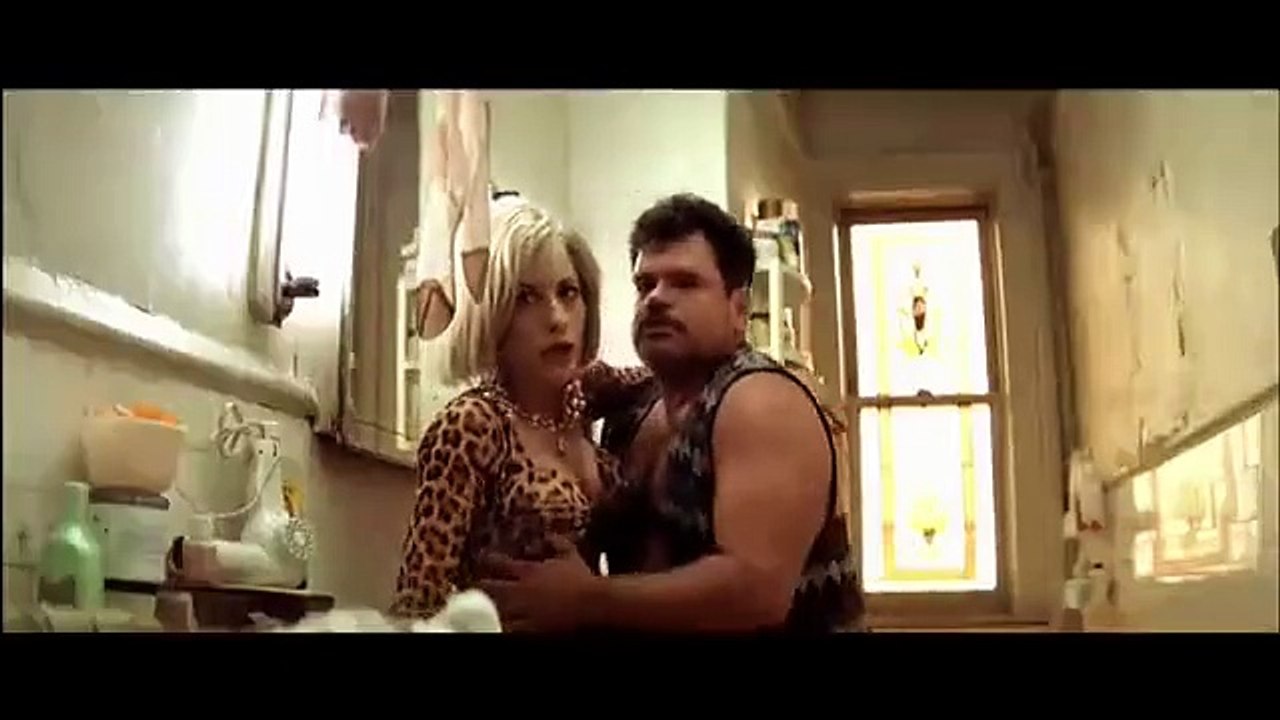 Leon: The Professional trailer (1994)