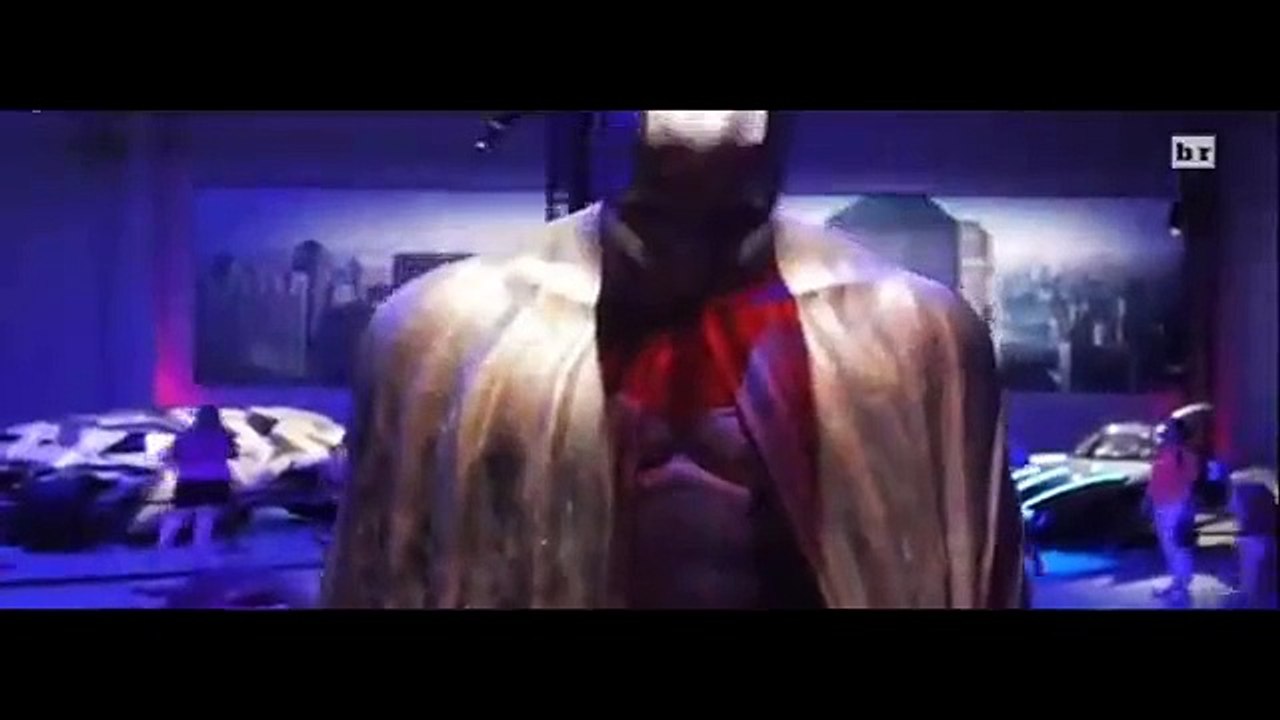 Deandre Jordan conoce el traje de Batman