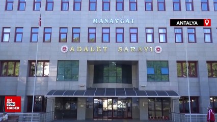 Antalya'da zimmetine 205 milyon TL geçiren banka müdürü ve çalışanları tutuklandı