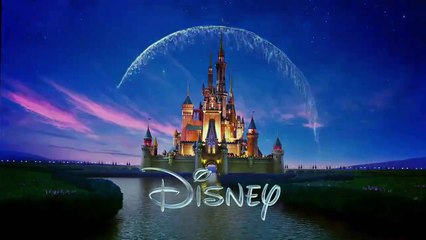 Alicia: A Través del Espejo - TV Spot Super Bowl